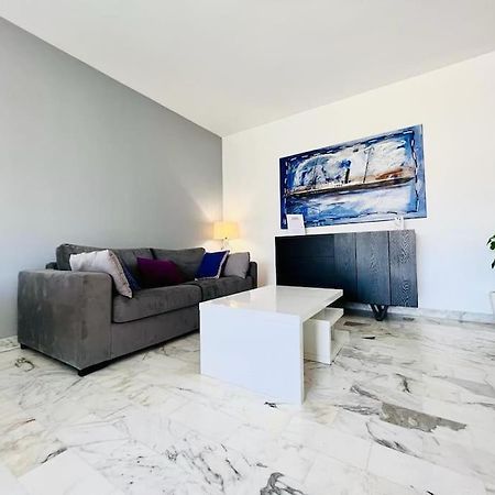 Le Pinede - Apt 4 Prs- Parking - Clim - 500M Plages Antibes Esterno foto